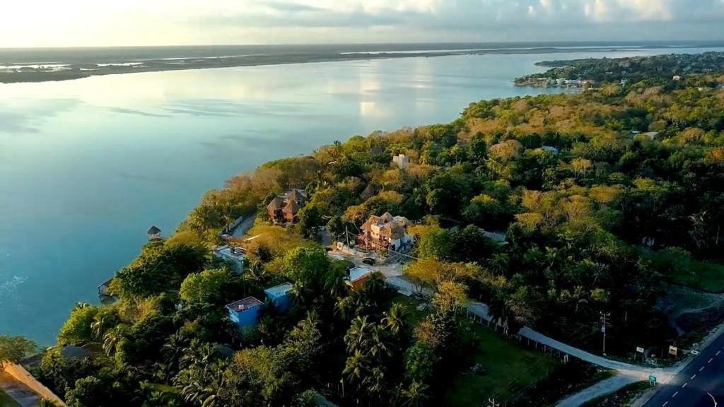 Hotel Pancho Villas Bacalar - Kayyaks Gratis Luaran gambar
